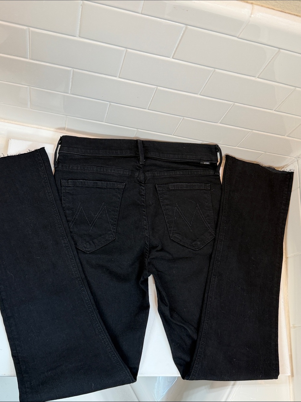 MOTHER Jeans The Runaway Dark Black . Size 29 NEW. Made in USA